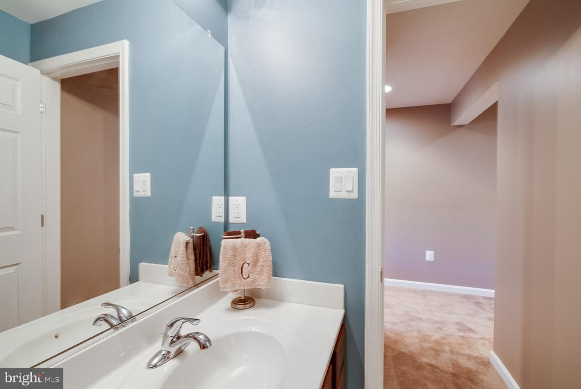 MEADOWS AT MORRIS FARM - Residential