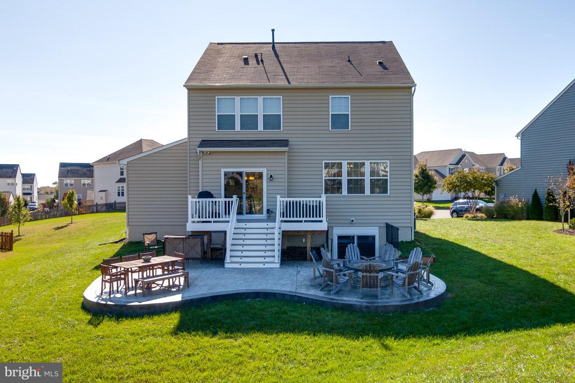 MEADOWS AT MORRIS FARM - Residential