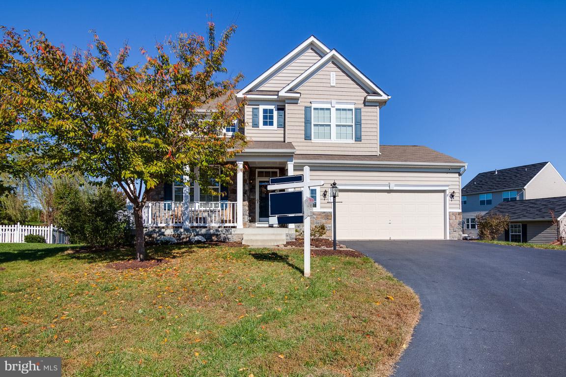 MEADOWS AT MORRIS FARM - Residential