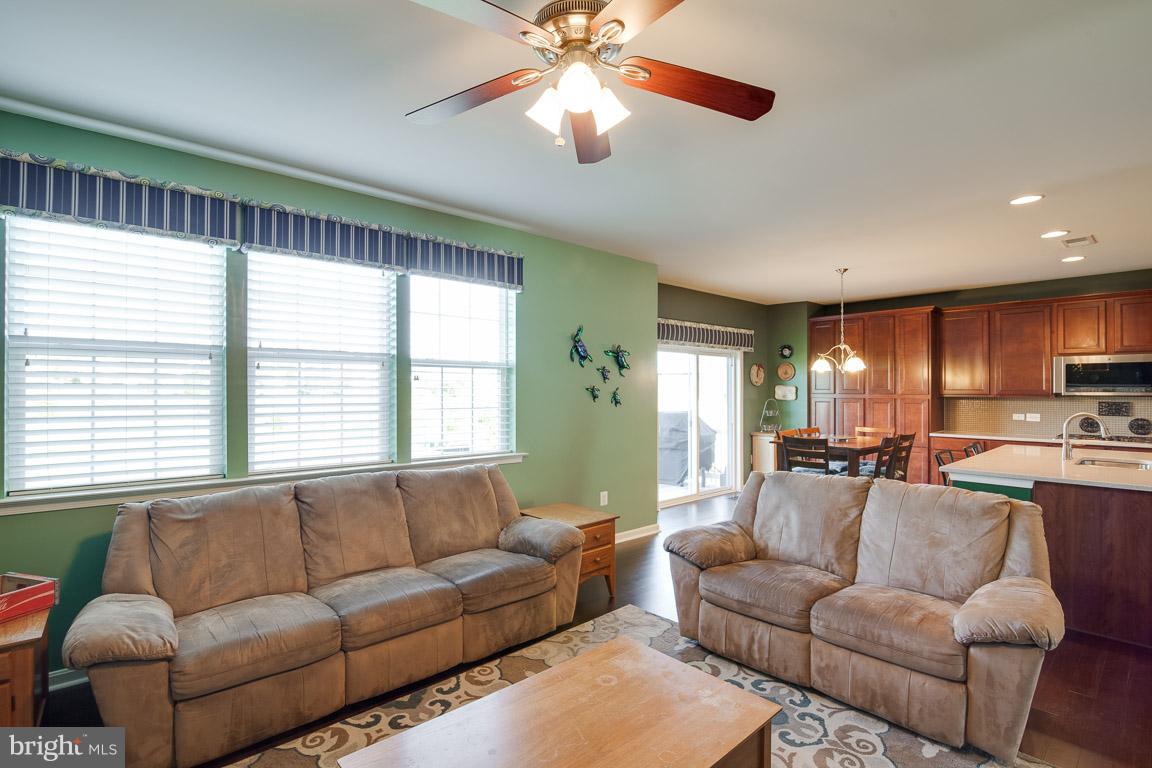 MEADOWS AT MORRIS FARM - Residential