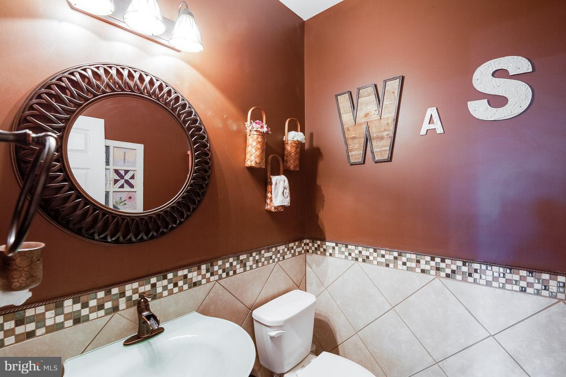 MEADOWS AT MORRIS FARM - Residential