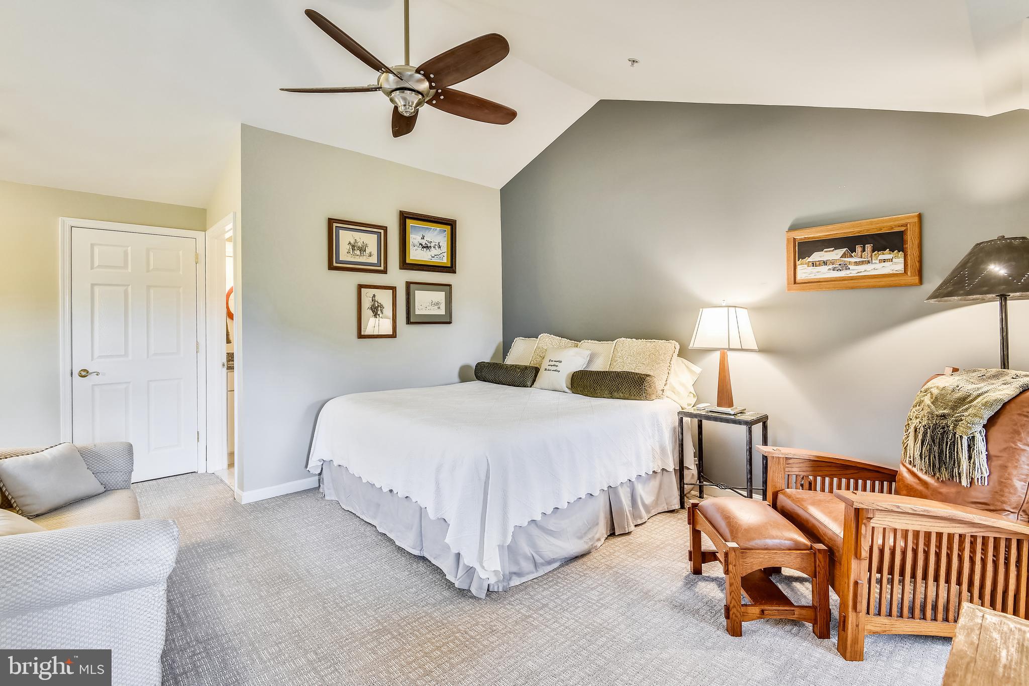 HEARTHSTONE MEWS - Residential