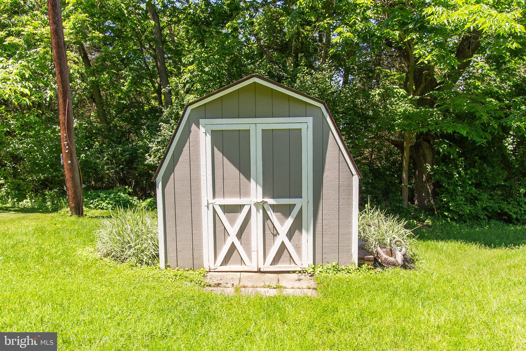 GREENHILL ACRES - Residential