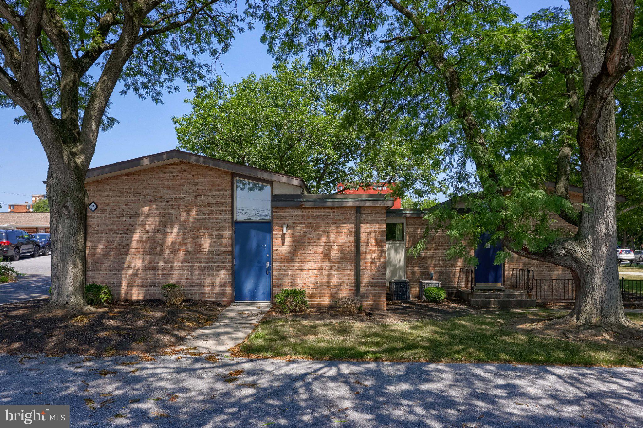 624 CORNWALL ROAD