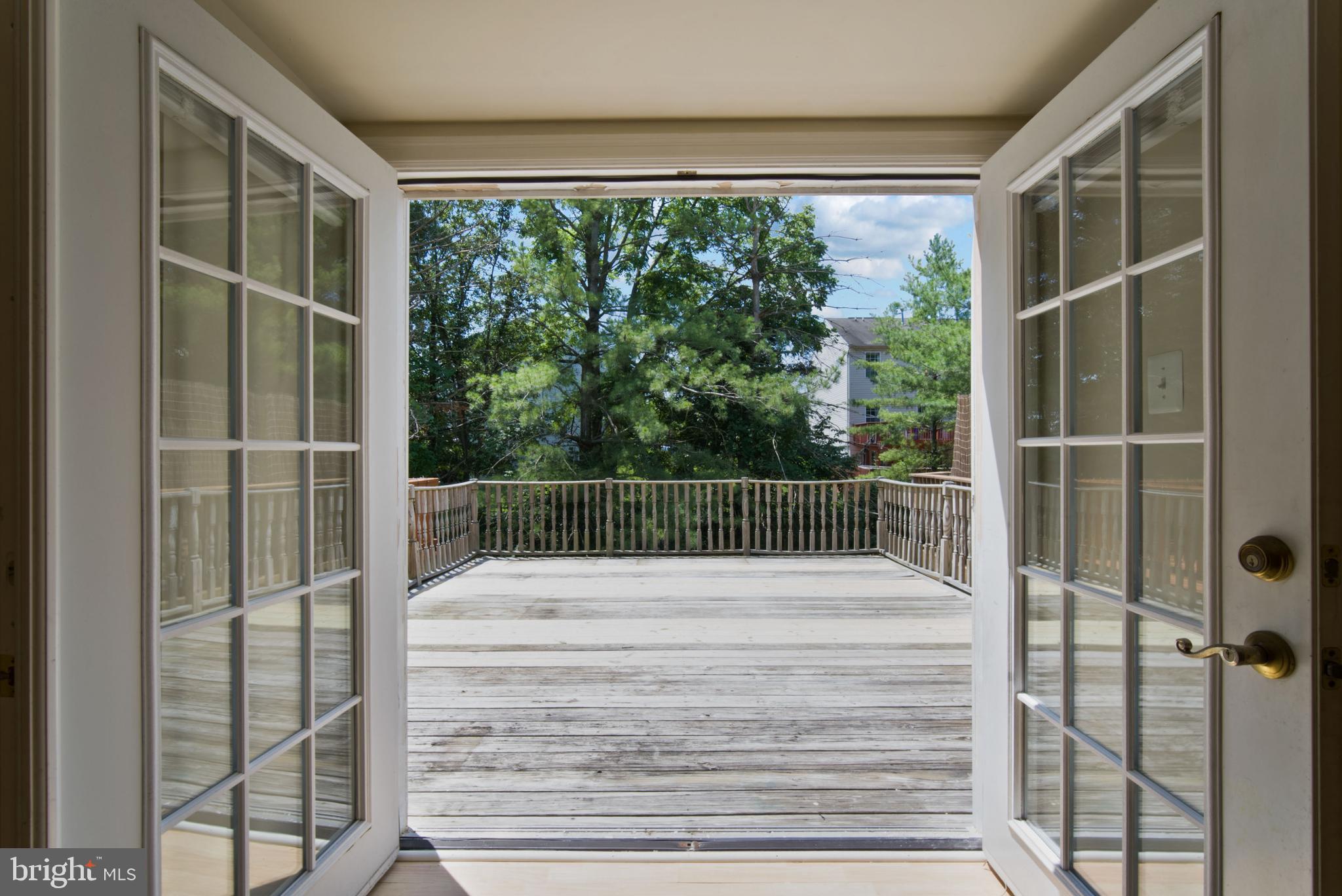 ELLICOTT MEADOWS - Residential