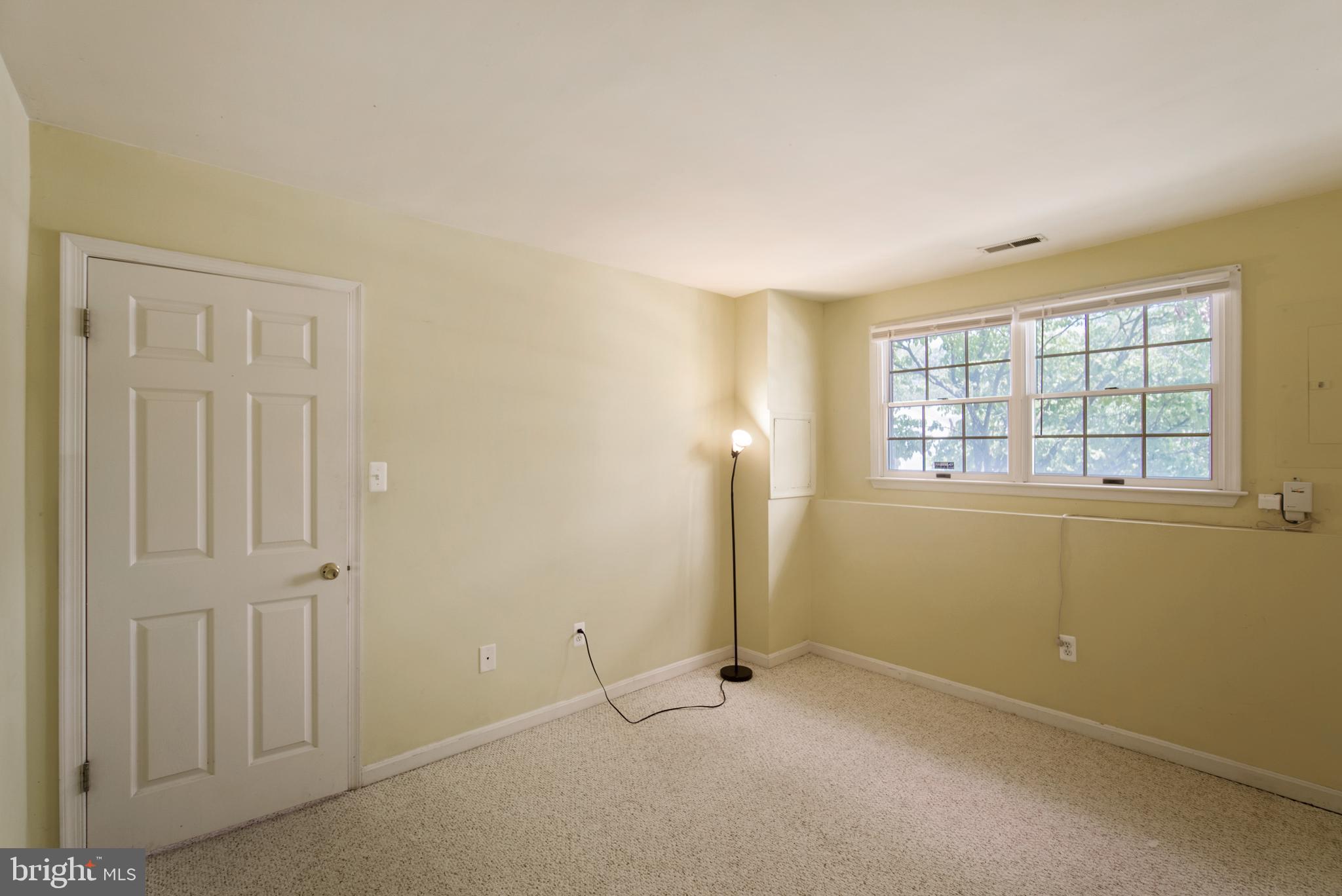 ELLICOTT MEADOWS - Residential