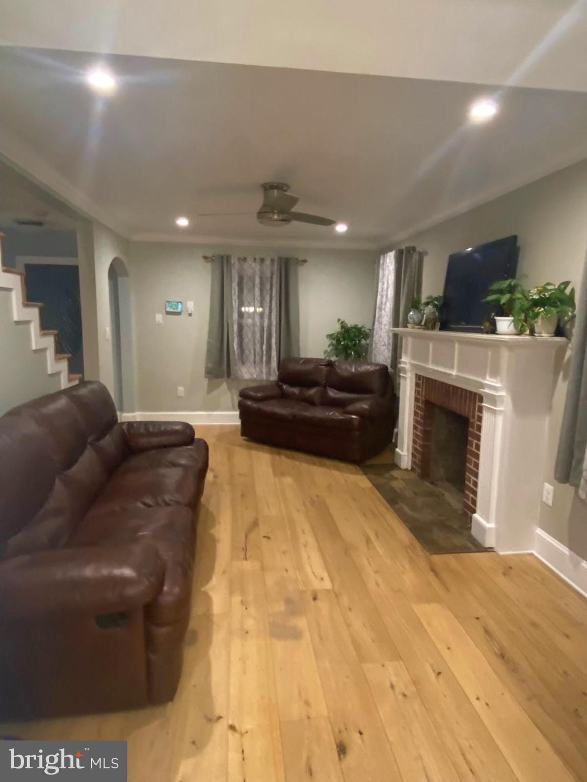 WHEATON OUT RES. (1) - Residential