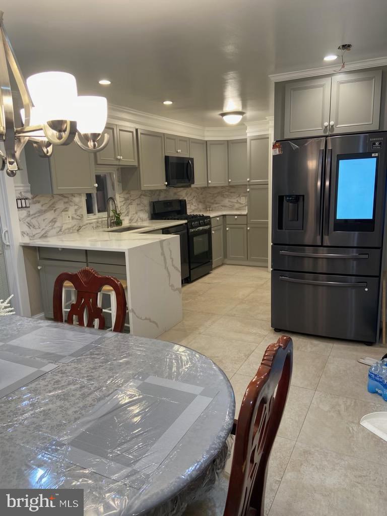 WHEATON OUT RES. (1) - Residential