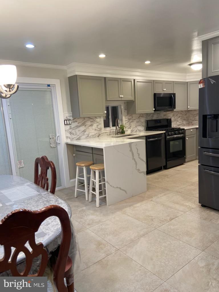 WHEATON OUT RES. (1) - Residential