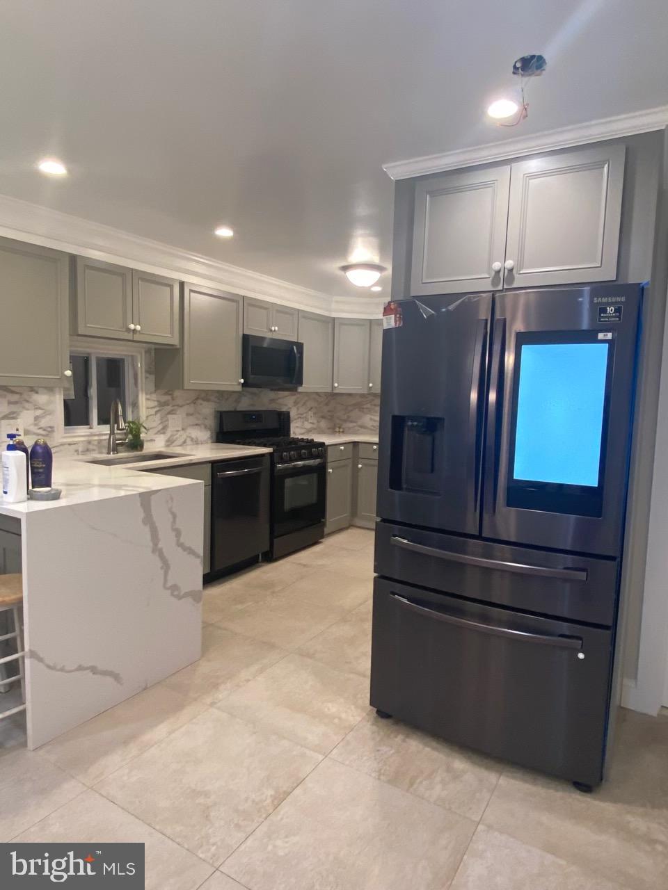 WHEATON OUT RES. (1) - Residential