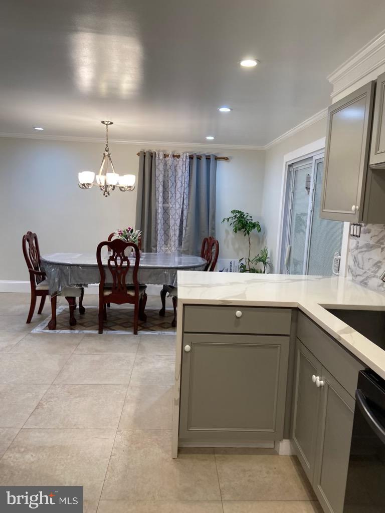 WHEATON OUT RES. (1) - Residential