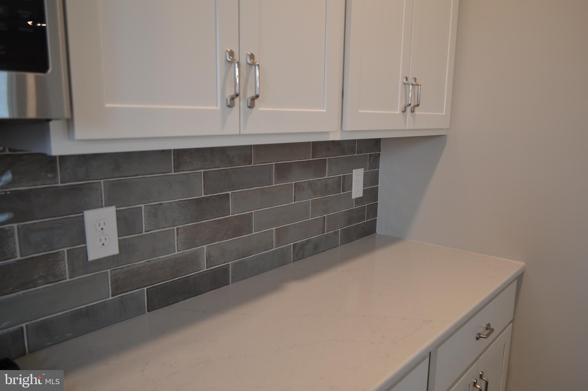 MCINTOSH FARMS - Residential