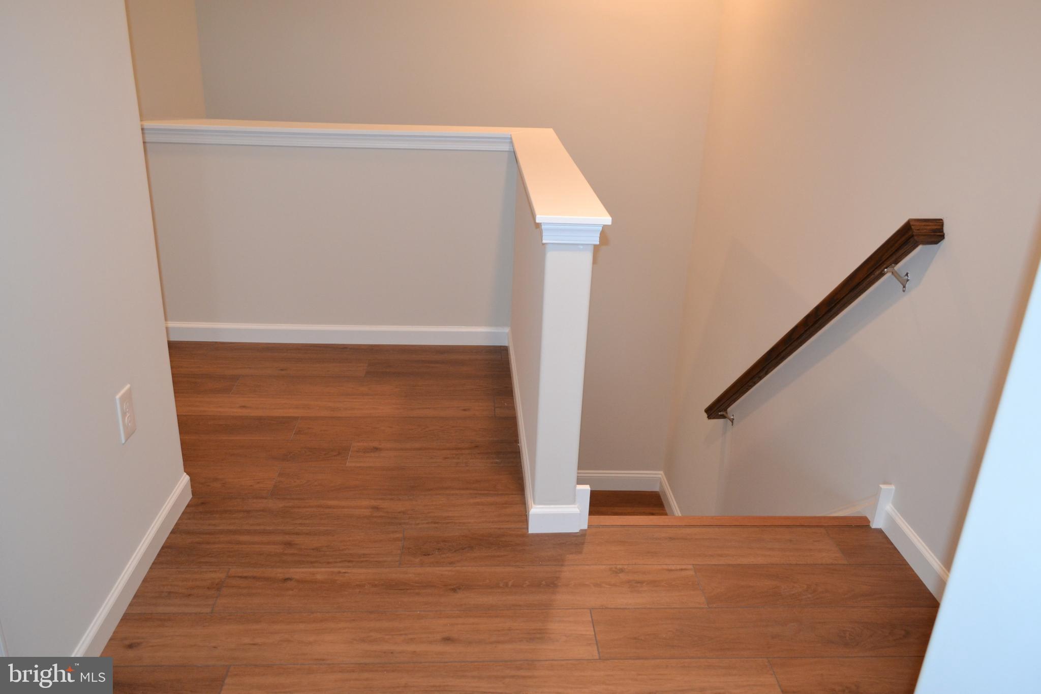 MCINTOSH FARMS - Residential