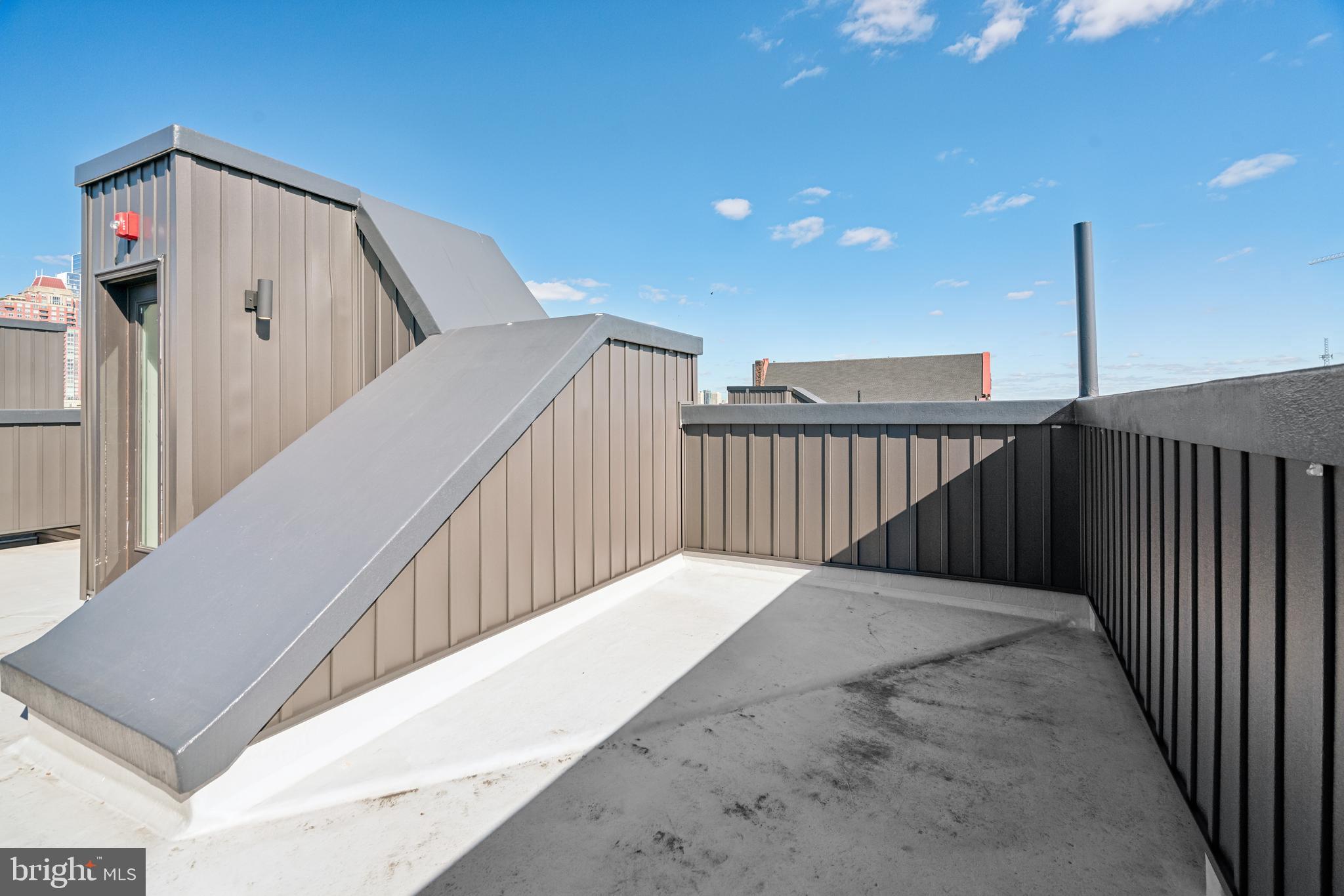 GRADUATE HOSPITAL - Residential