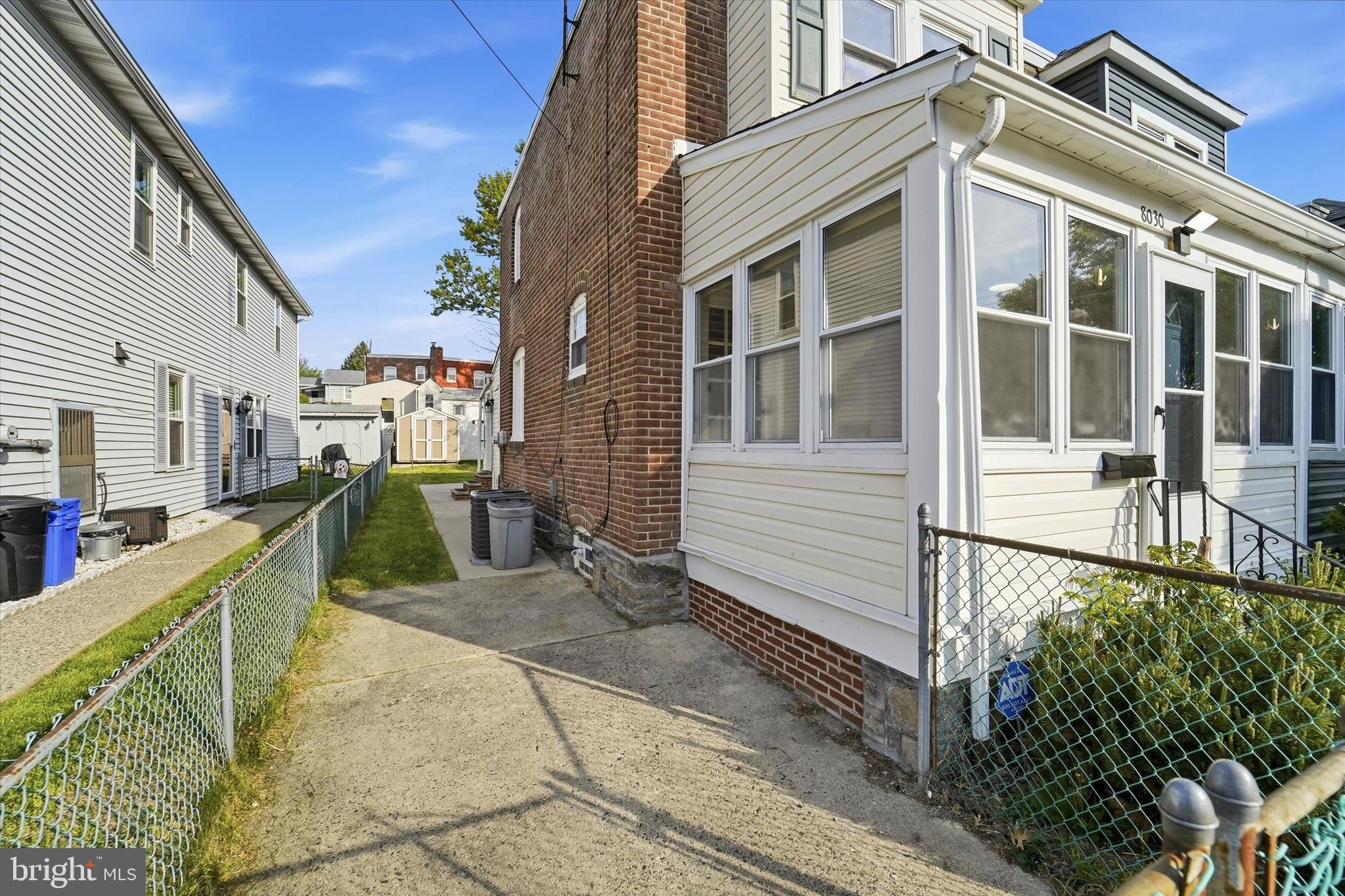 FOX CHASE - Residential