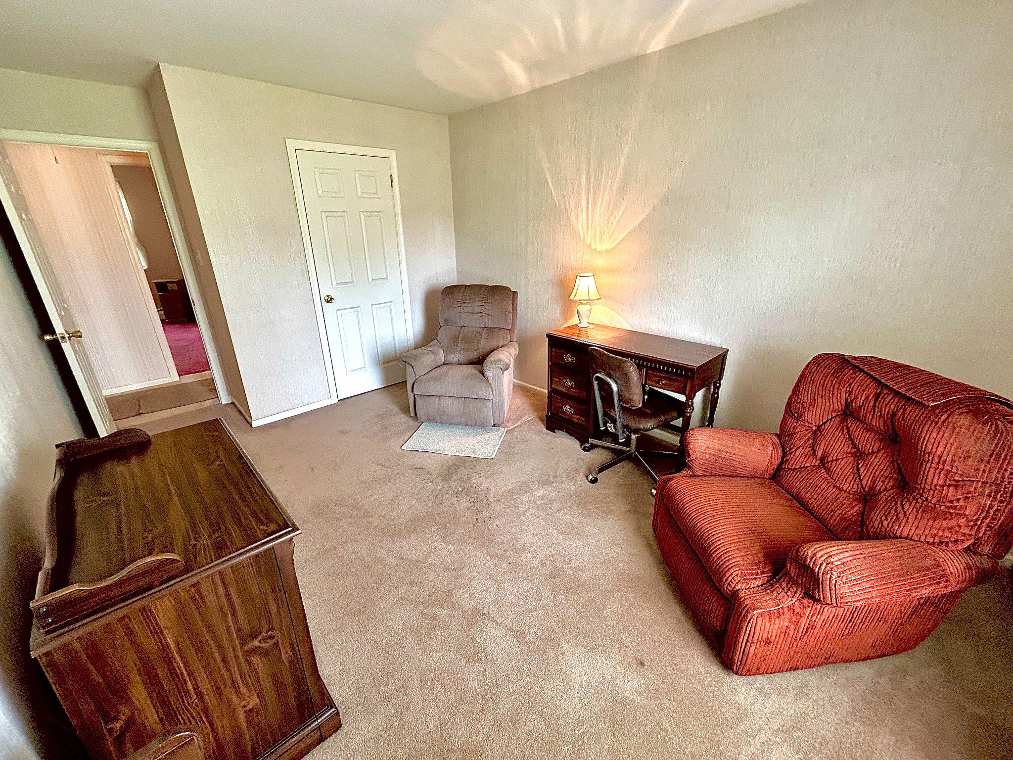 COLONIAL VIL - Residential