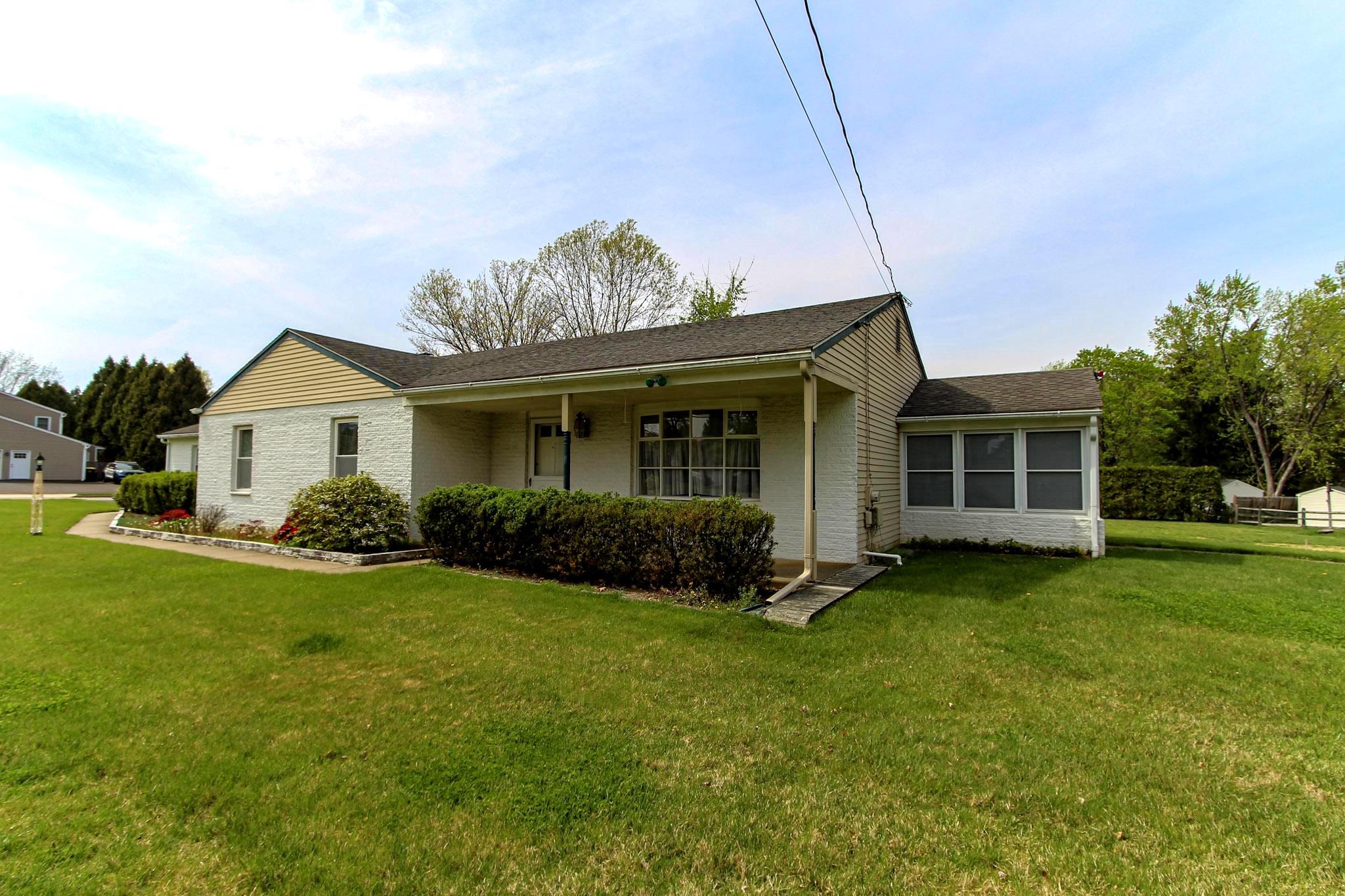 COLONIAL VIL - Residential