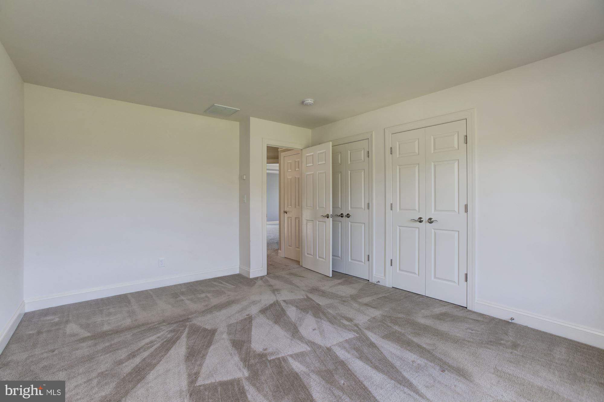 CASTLEBERRY - Residential