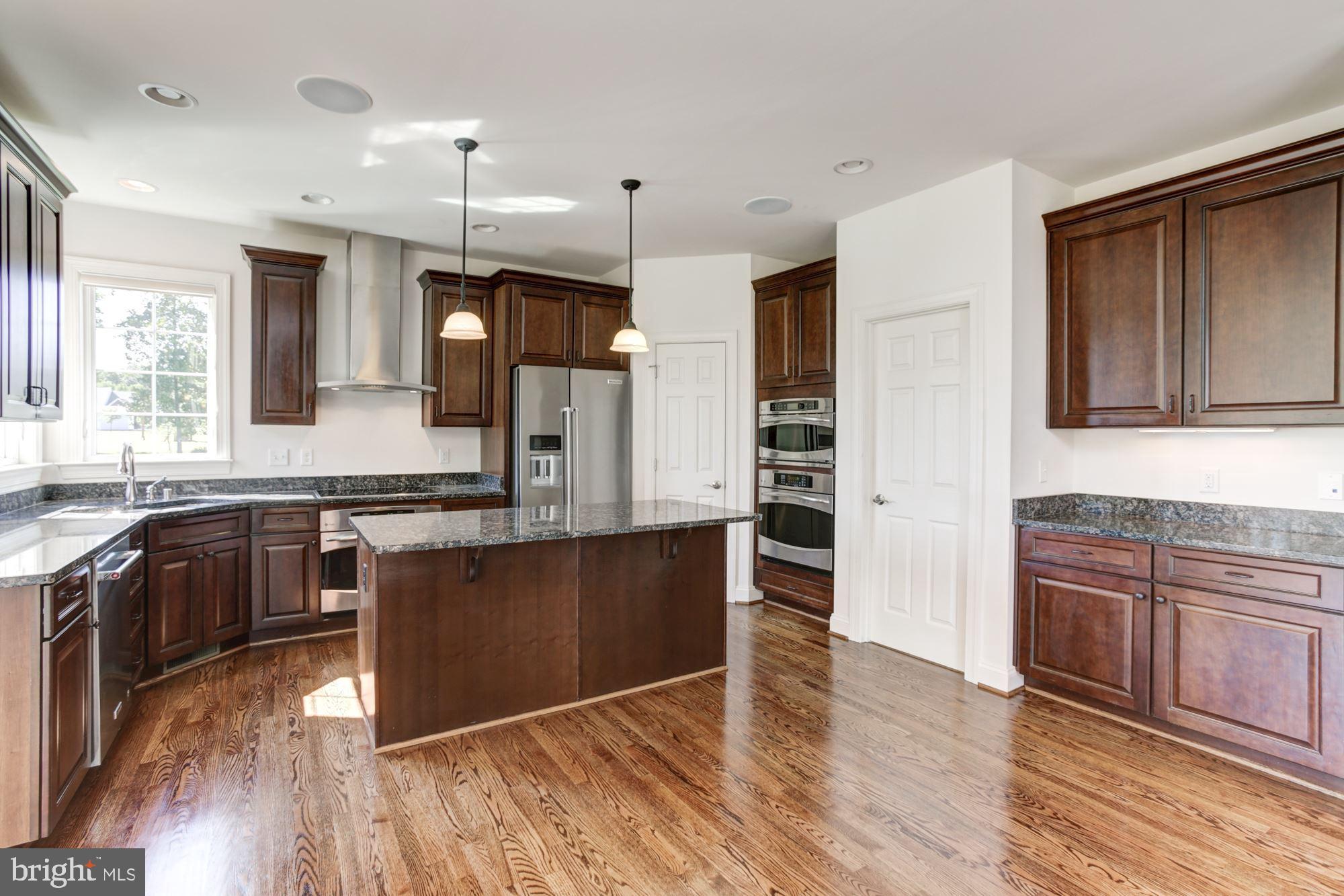 CASTLEBERRY - Residential