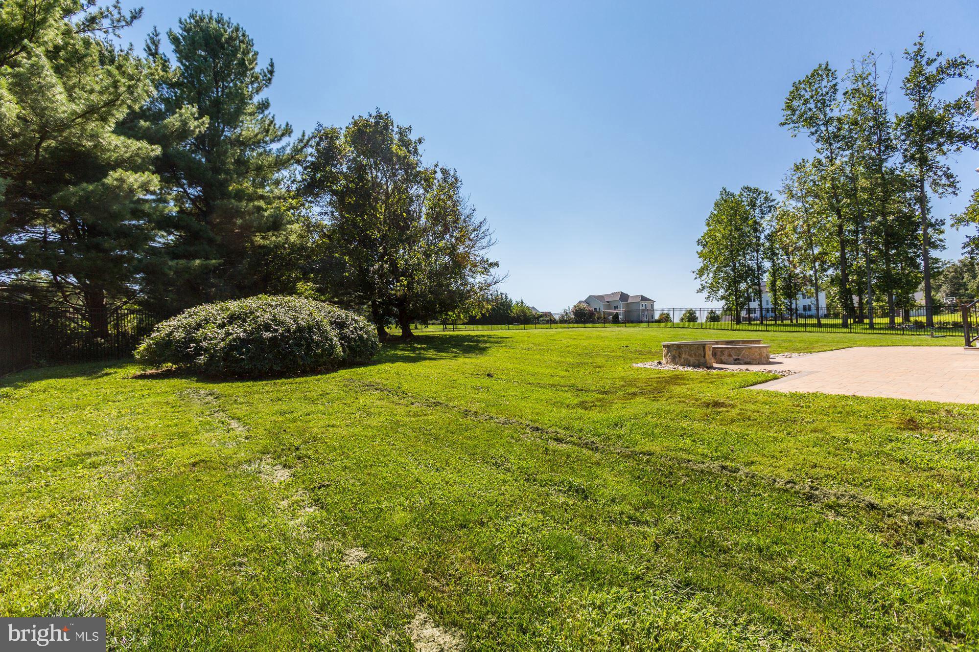 CASTLEBERRY - Residential