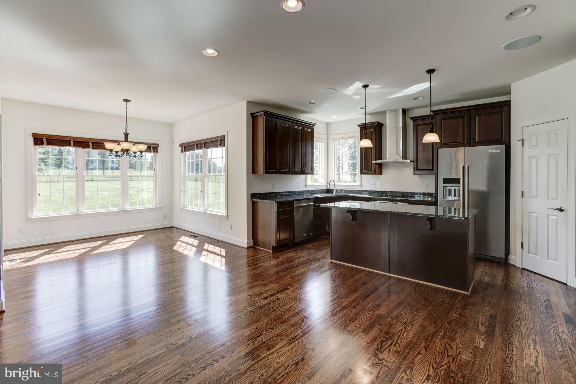 CASTLEBERRY - Residential