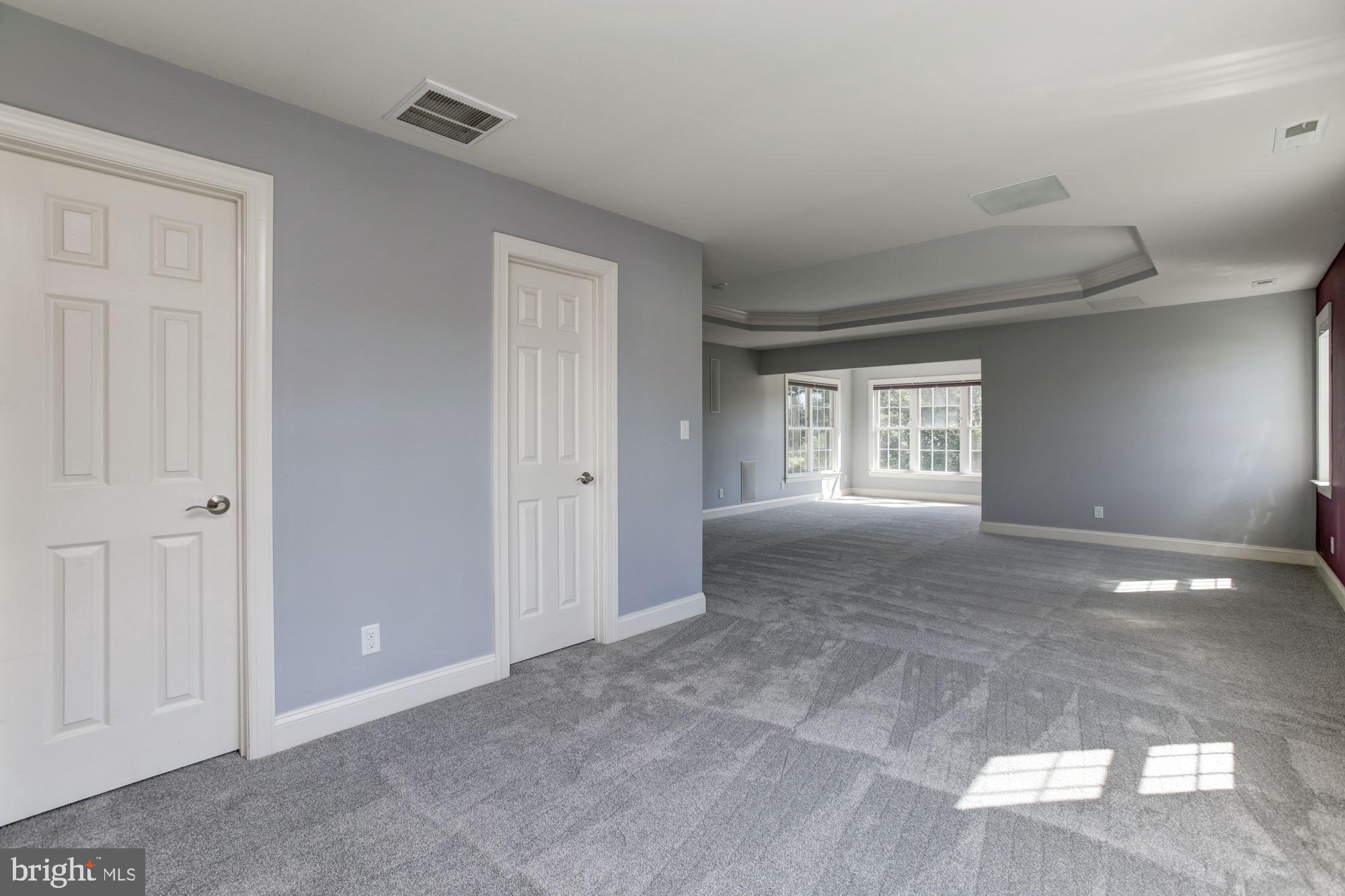 CASTLEBERRY - Residential