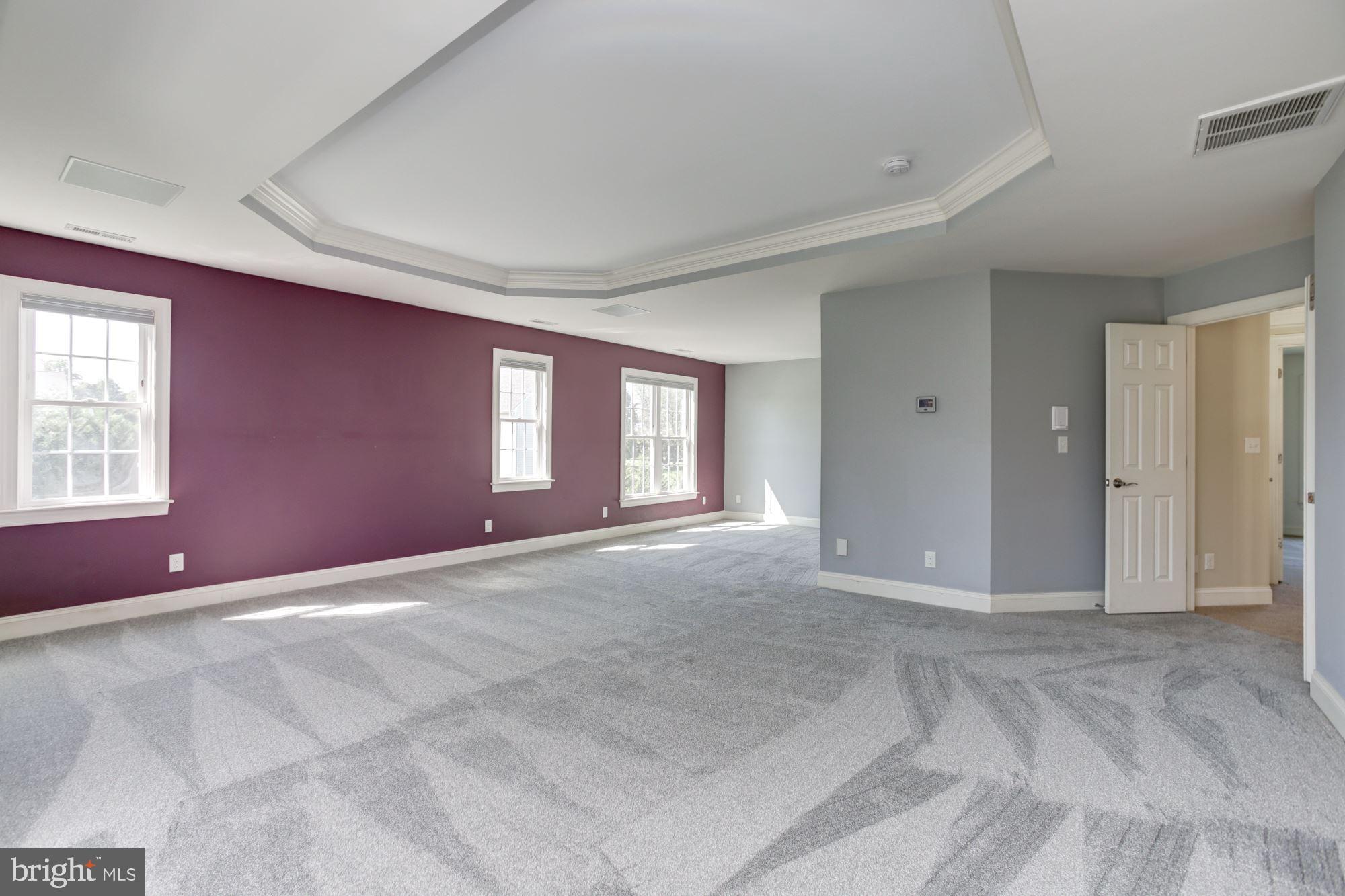 CASTLEBERRY - Residential