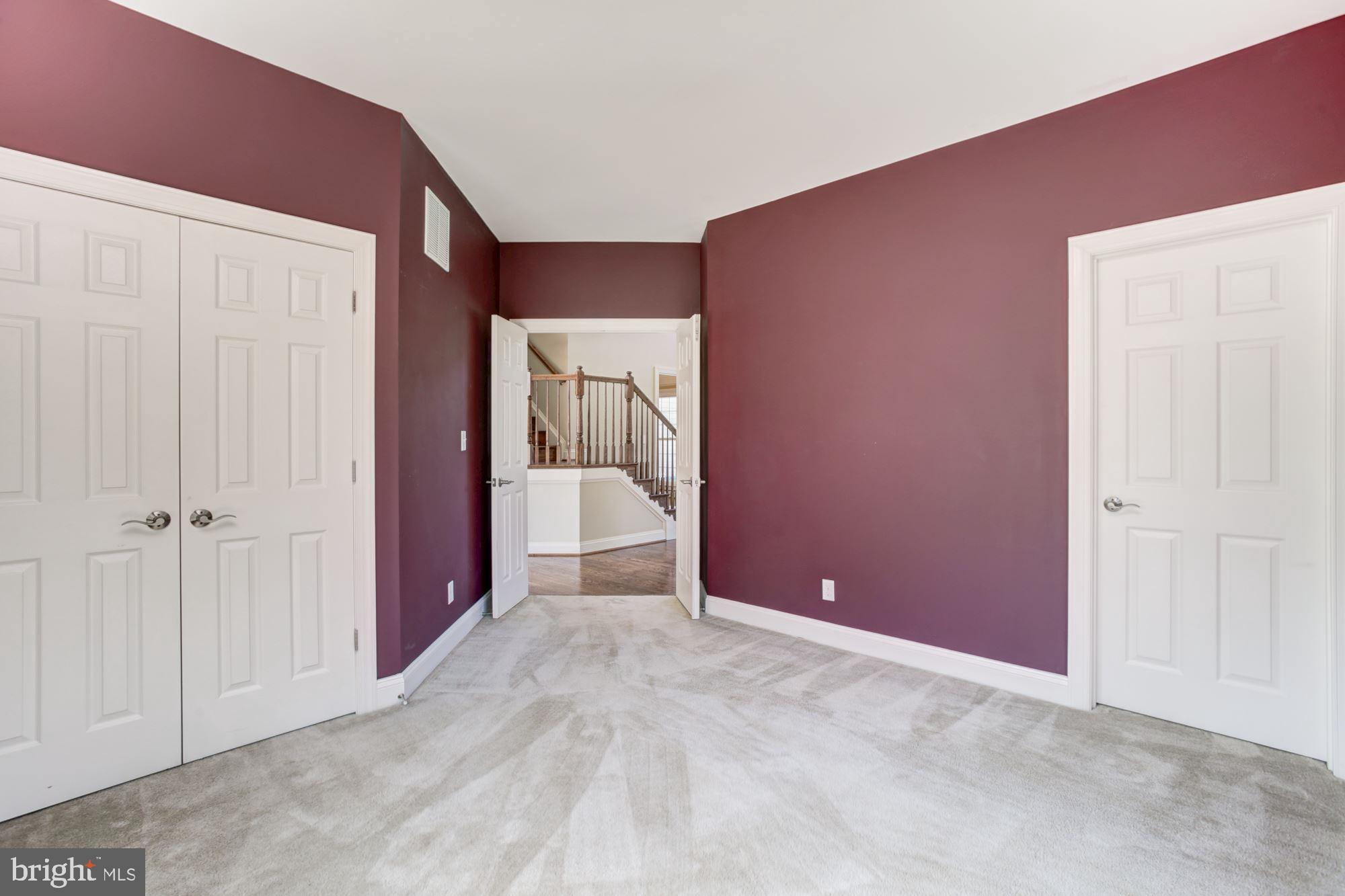 CASTLEBERRY - Residential