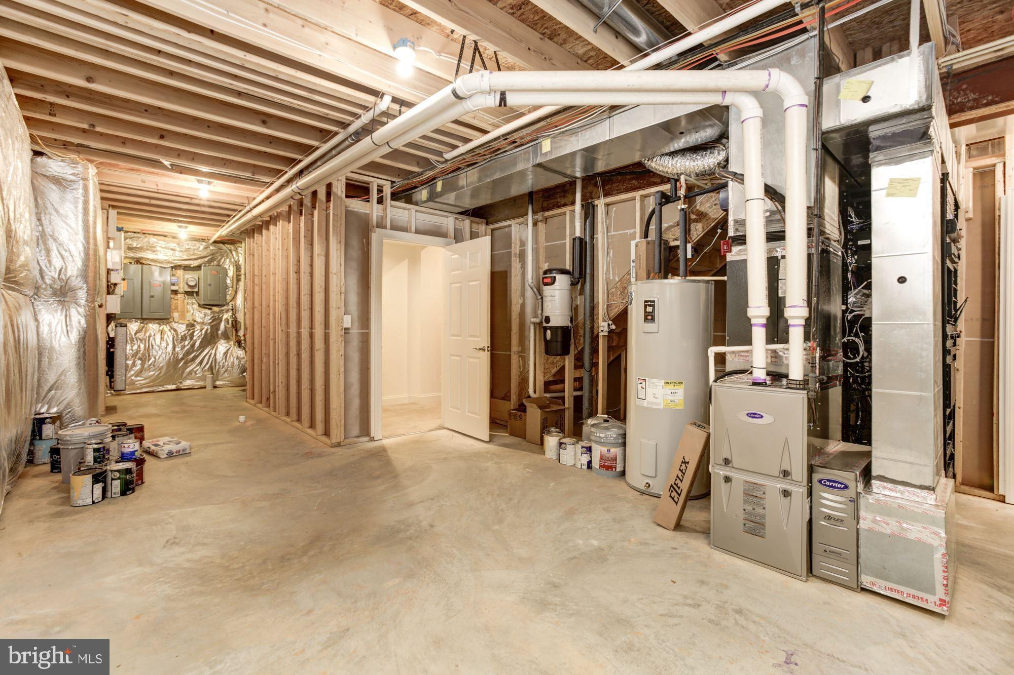 CASTLEBERRY - Residential