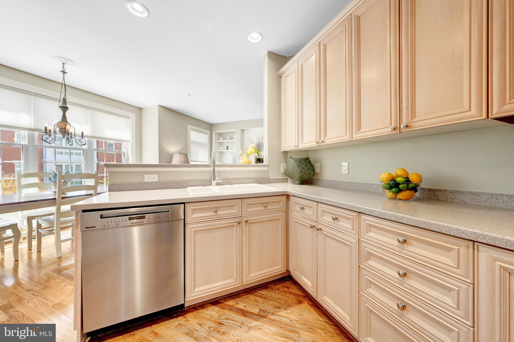 WEST MARKET - Residential