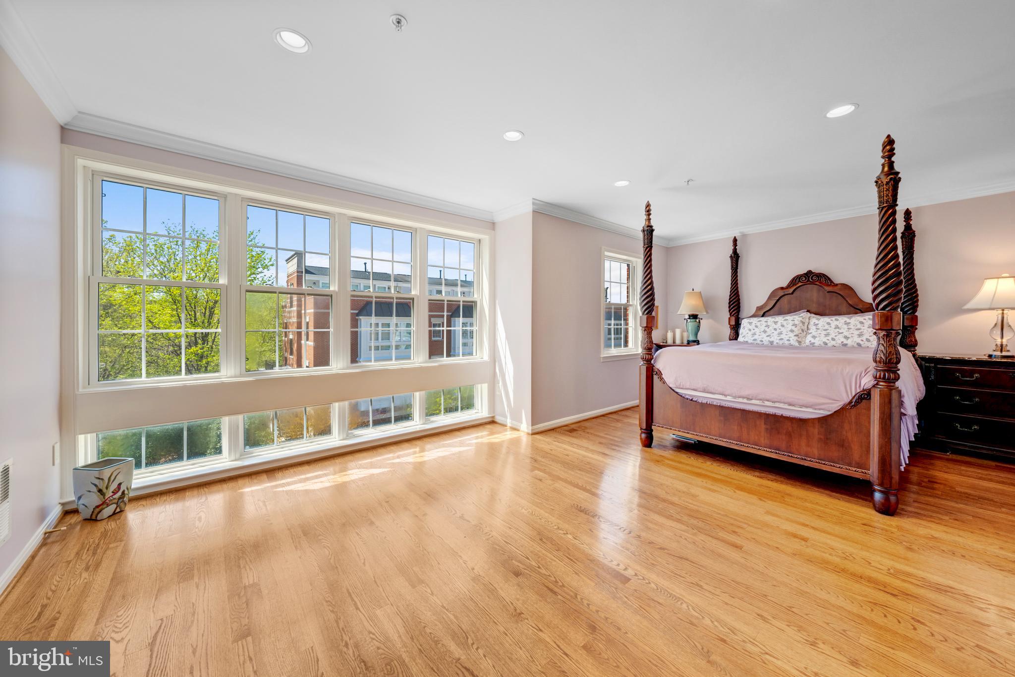 WEST MARKET - Residential