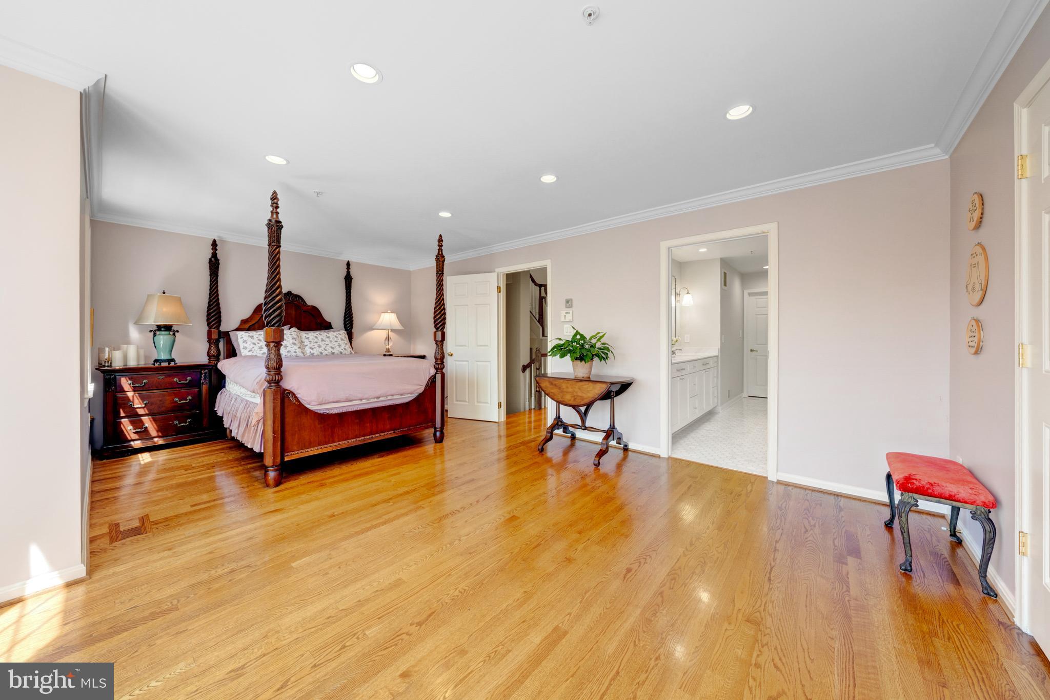 WEST MARKET - Residential