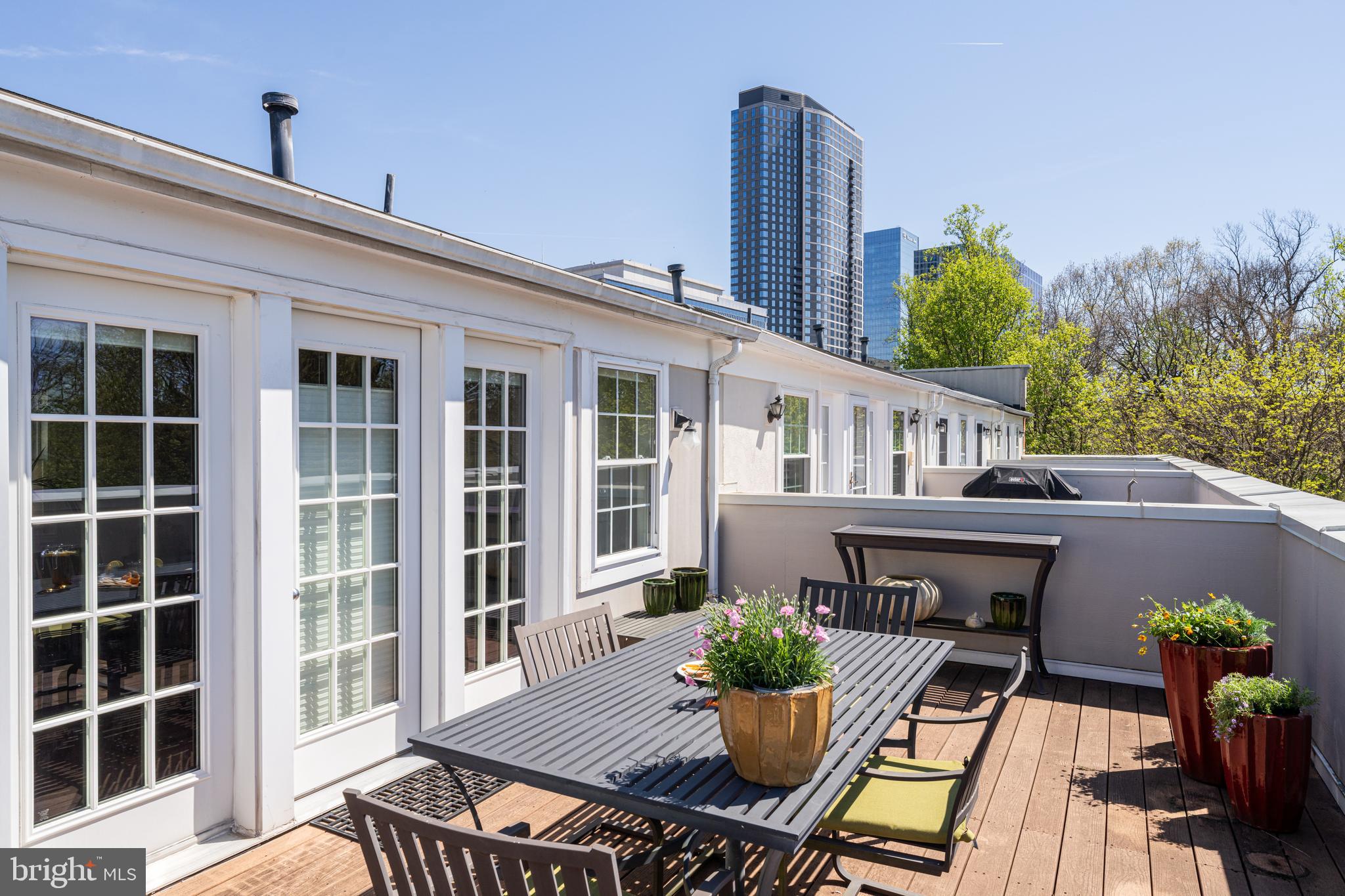 WEST MARKET - Residential