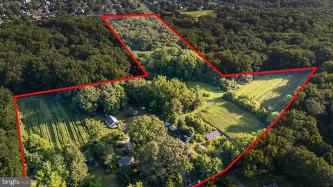 Photo of 557 Mansion House Road, BEAR, DE 19701 (MLS # DENC2087284)