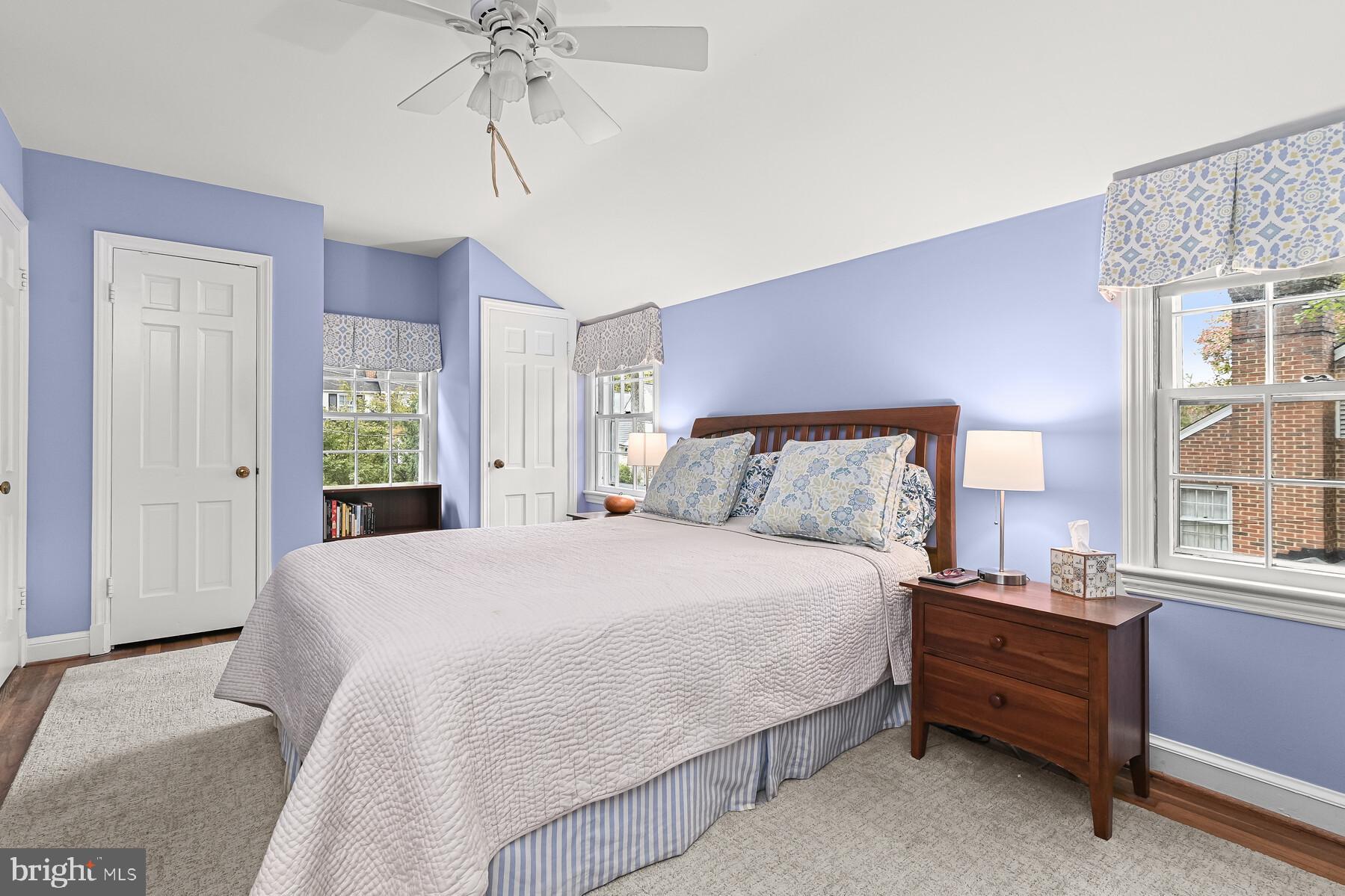 WOODACRES - Residential