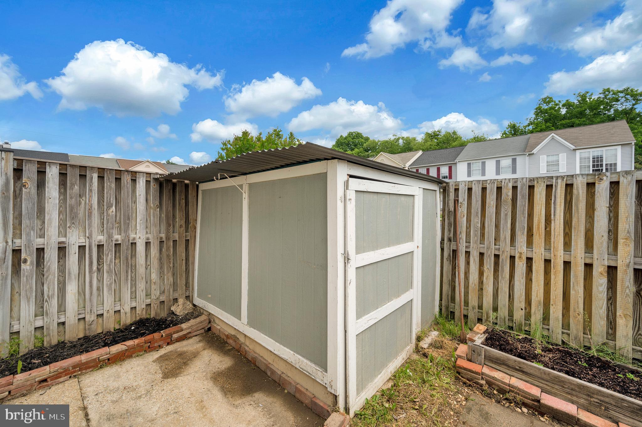 SOUTH COVE - Residential