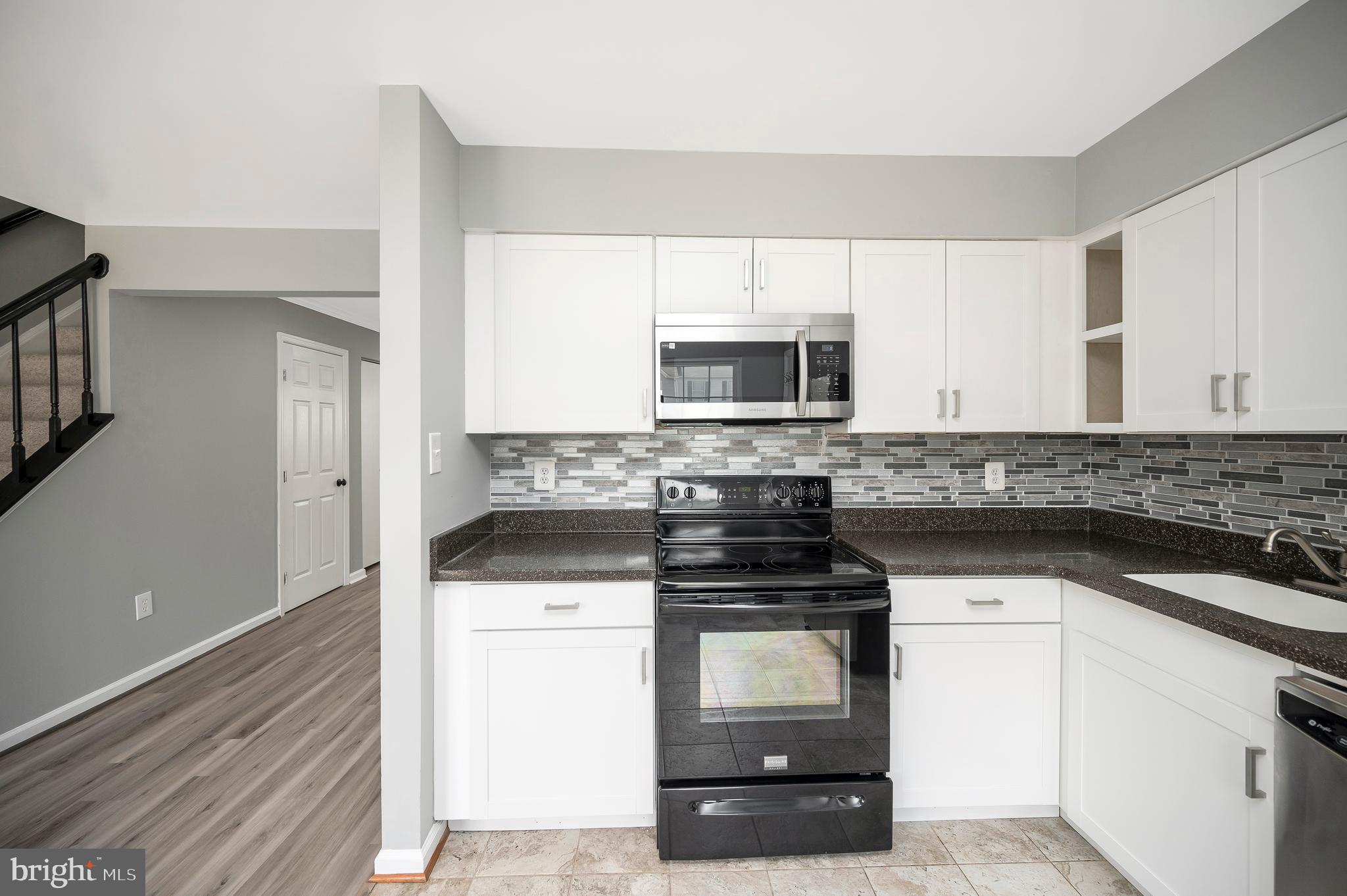 SOUTH COVE - Residential