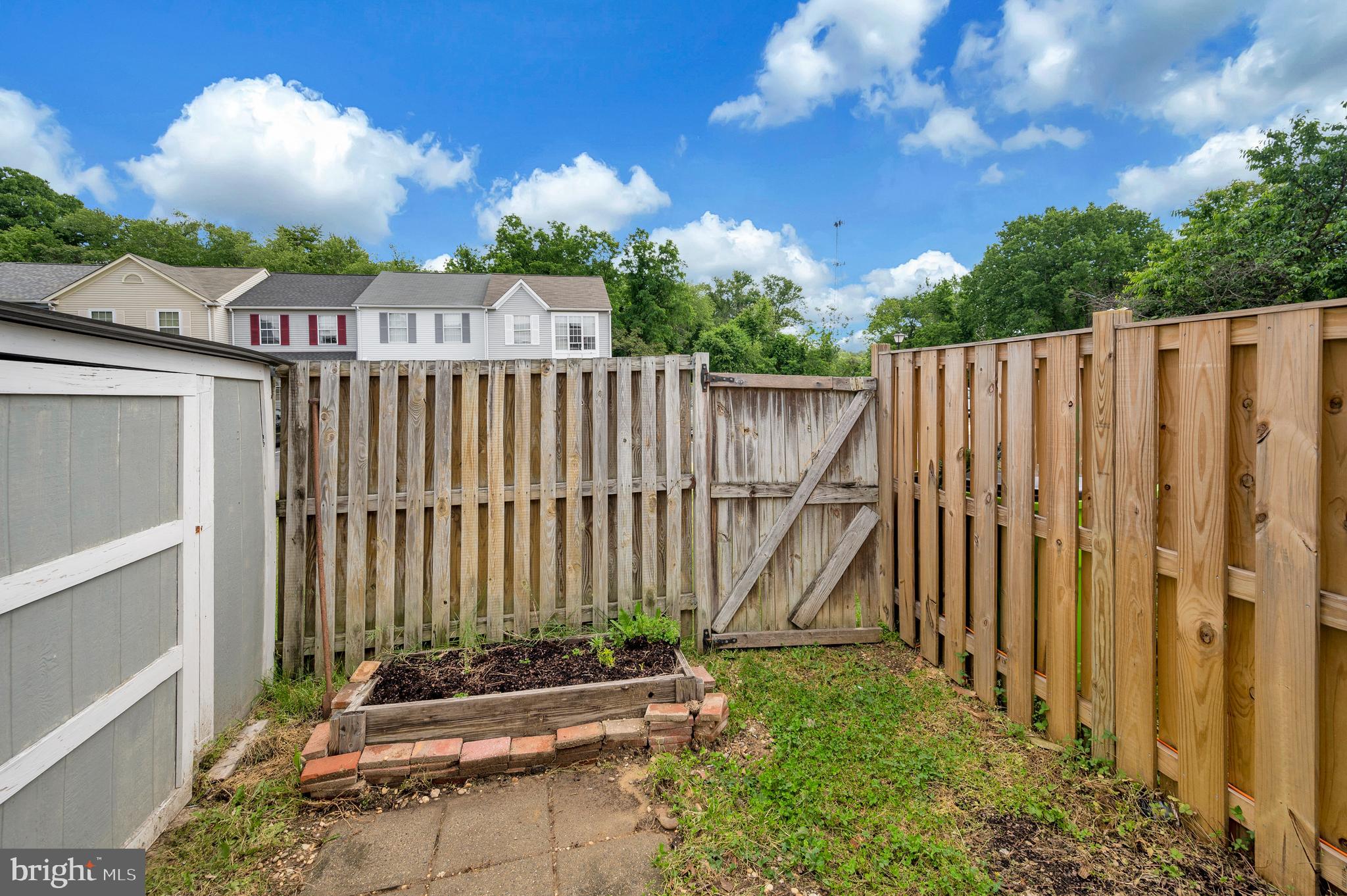 SOUTH COVE - Residential