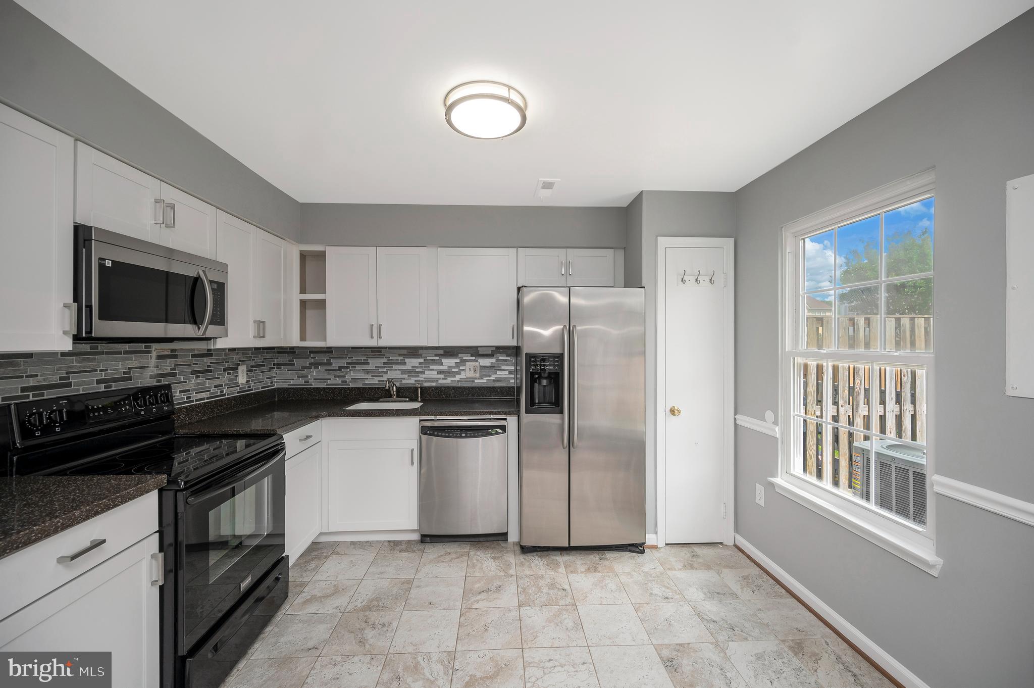 SOUTH COVE - Residential