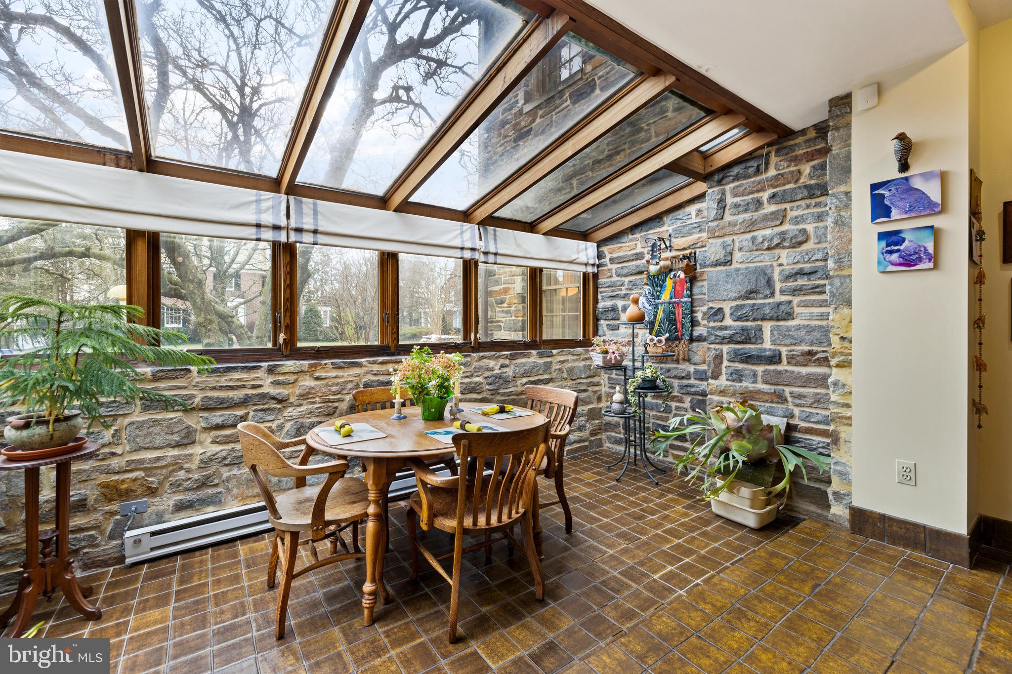 GUILFORD - Residential