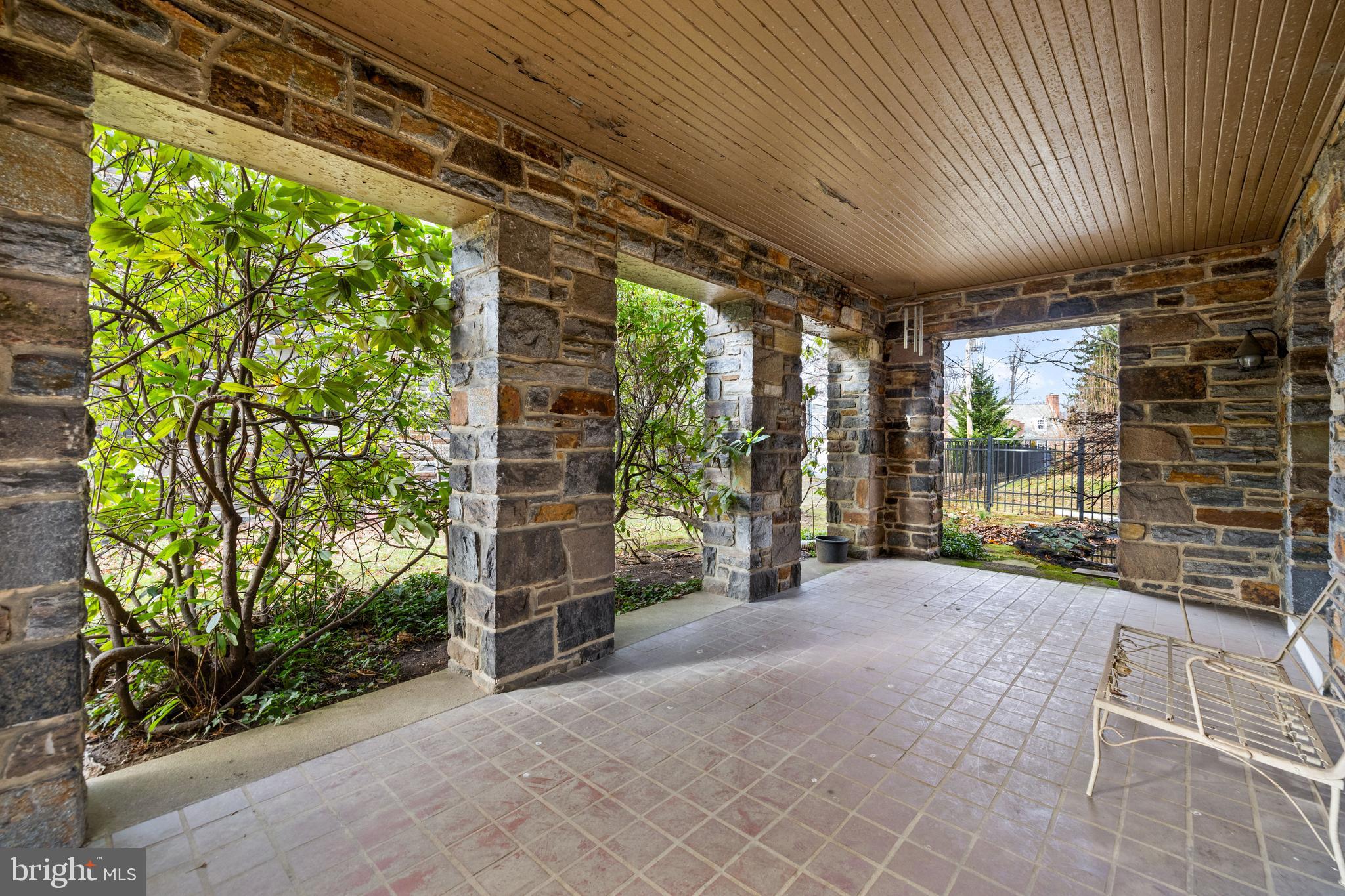 GUILFORD - Residential