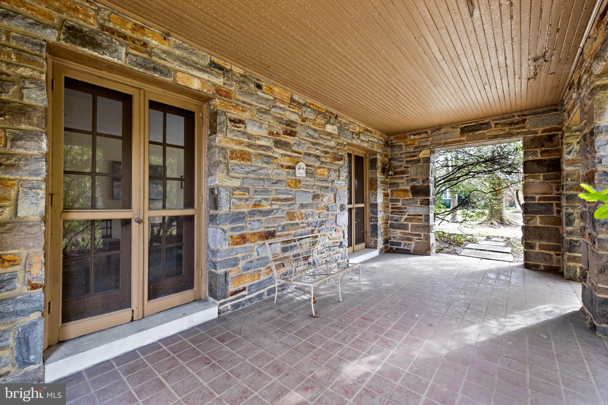 GUILFORD - Residential