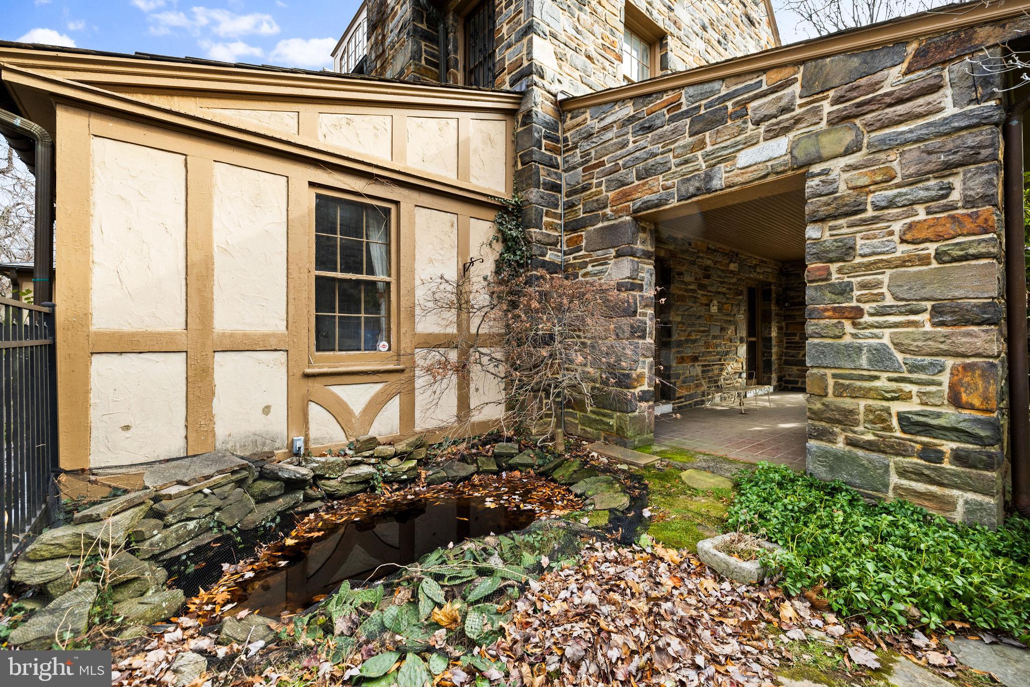 GUILFORD - Residential