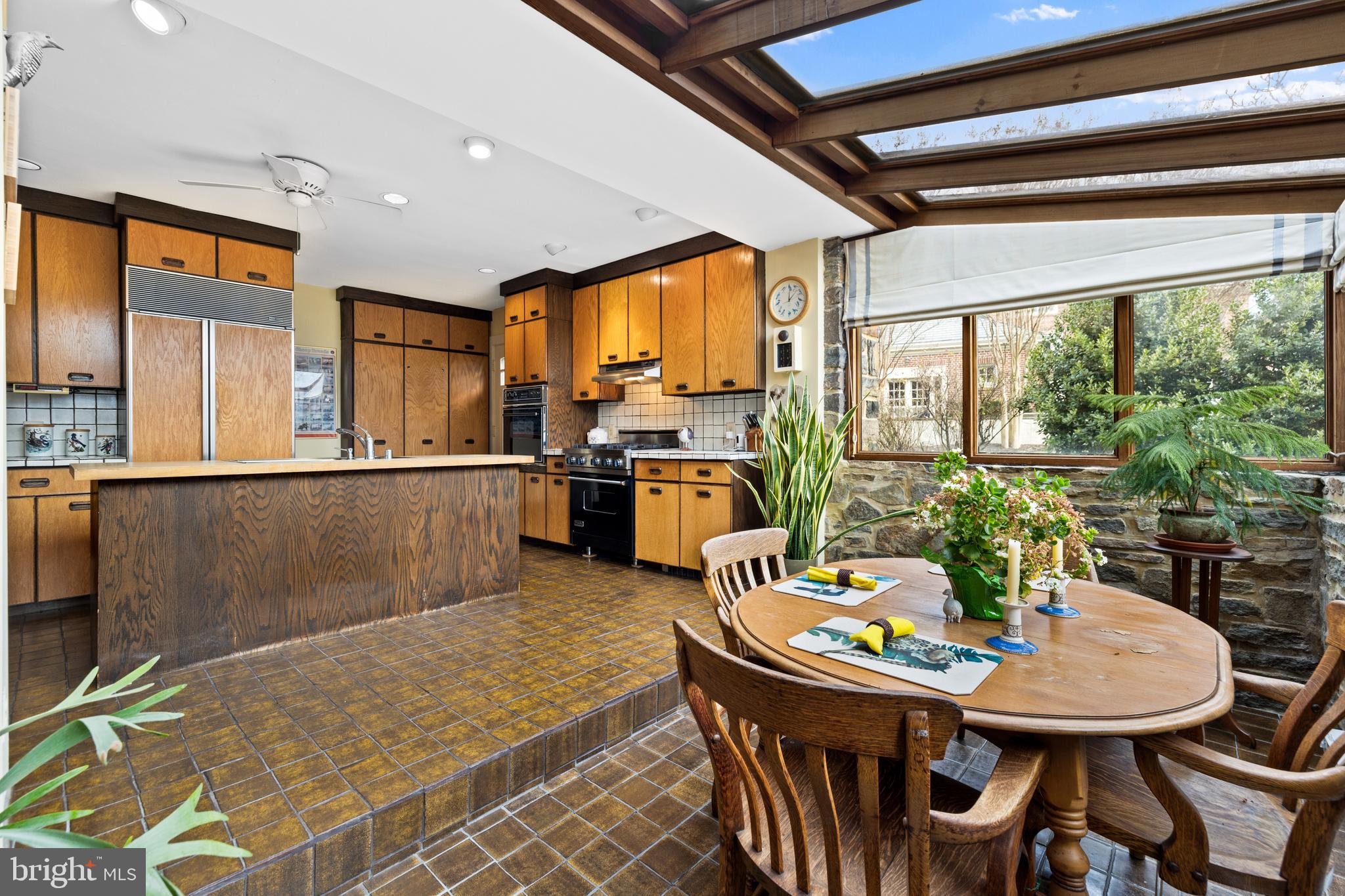 GUILFORD - Residential