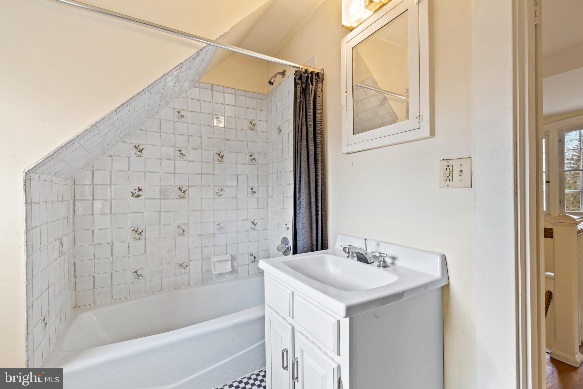 GUILFORD - Residential