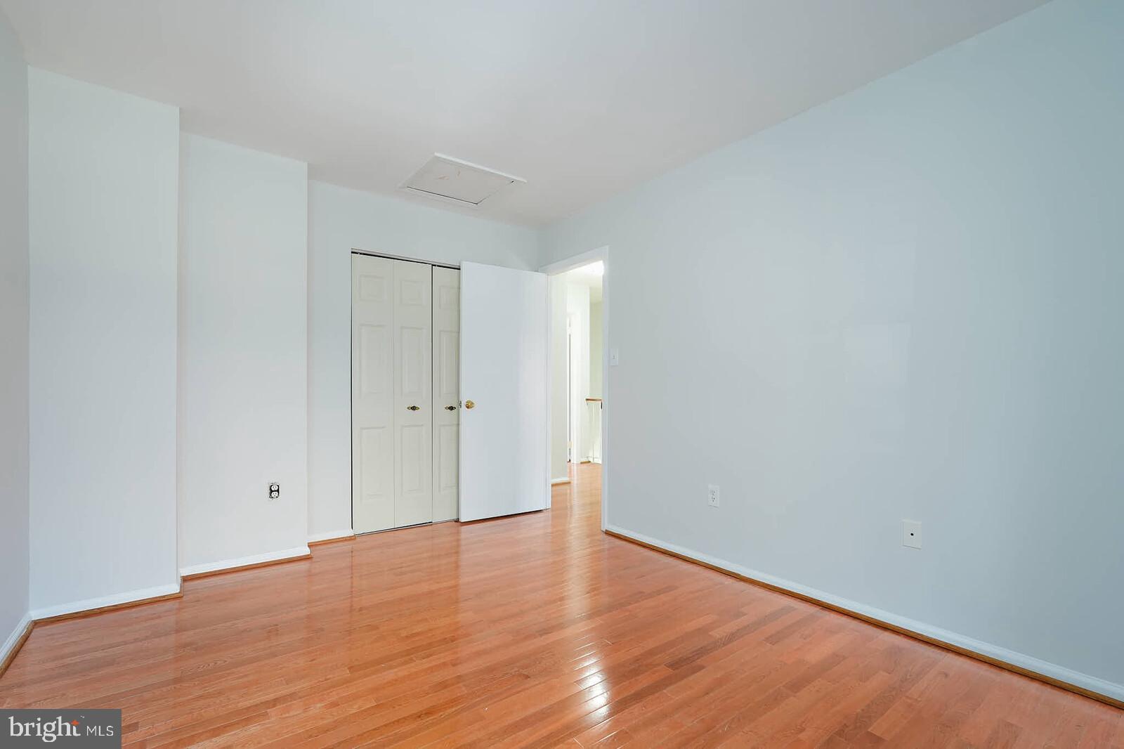 BETHESDA COURT - Residential