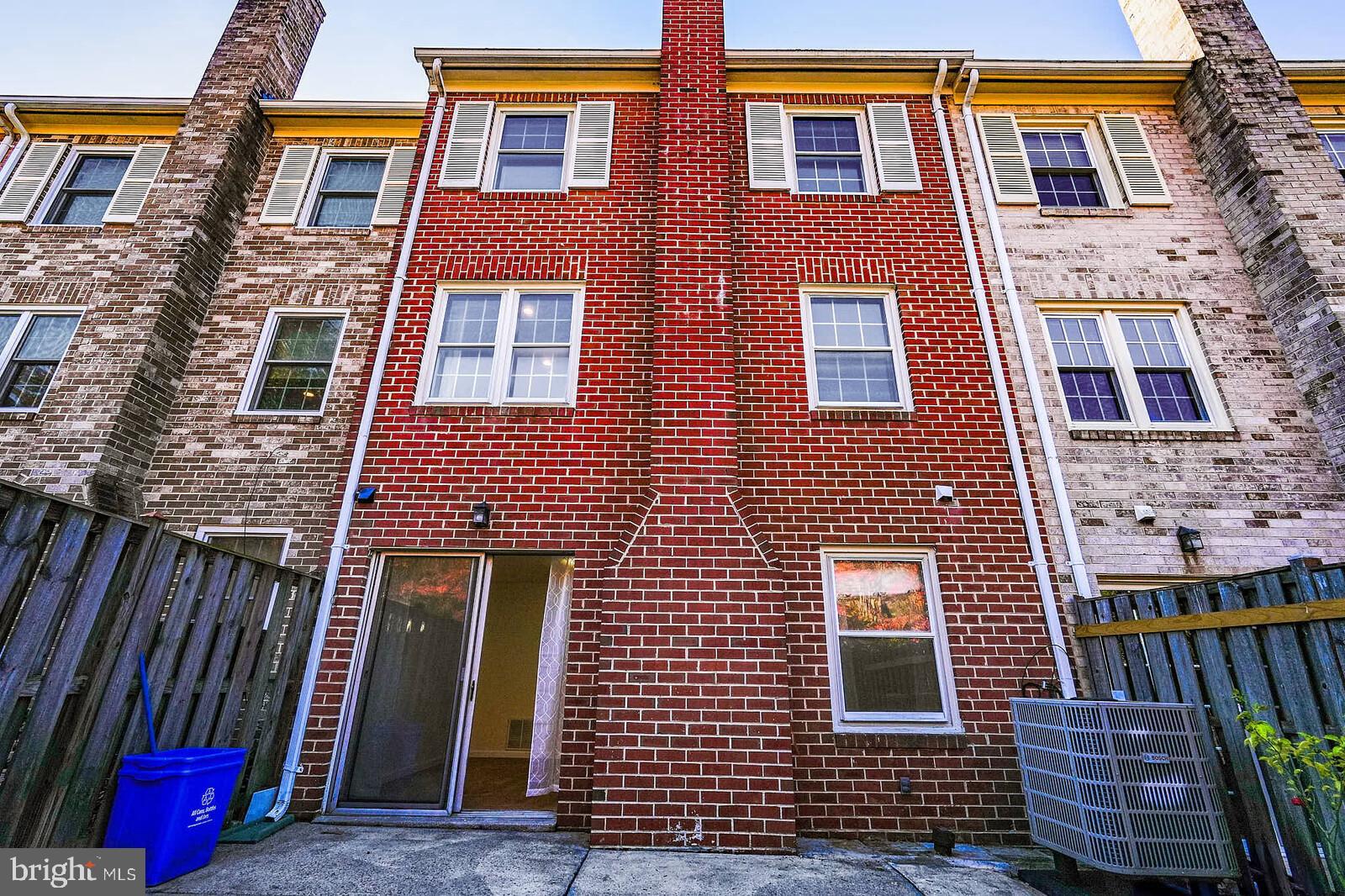 BETHESDA COURT - Residential