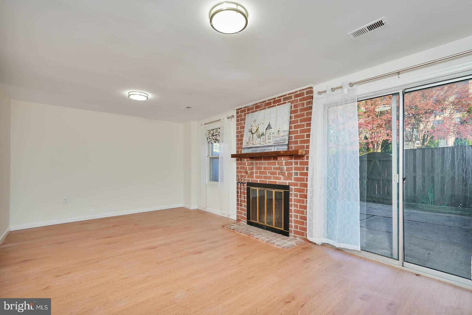 BETHESDA COURT - Residential