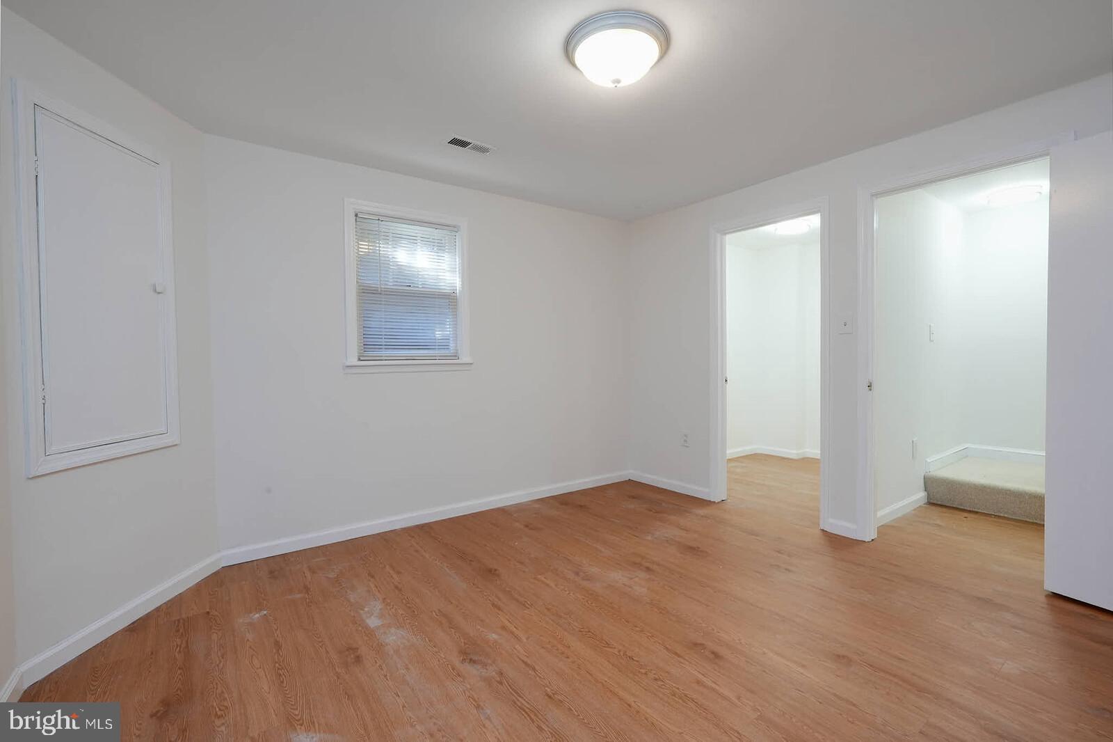 BETHESDA COURT - Residential