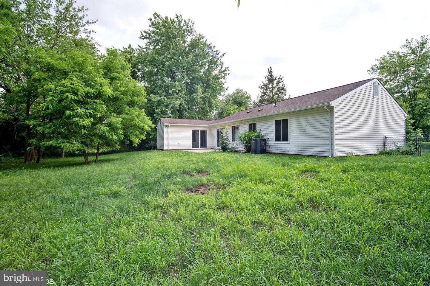 RAMBLING HILLS - Residential